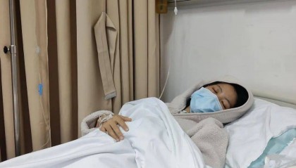 女护士结婚半年发烧头痛，诊治12天才确诊“脑脊髓炎”致丧失劳动能力，鉴定：两家三甲医院因未及早诊断病情，应承担责任