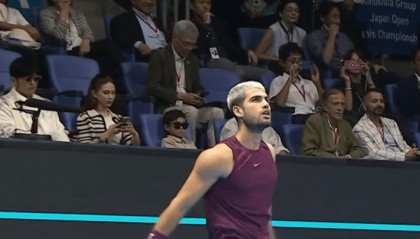 考古|昆凌现身暴瘦变化大！7年剖腹产下3娃，从“打工妹”到“天王嫂”，她的辛苦谁懂