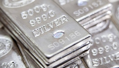 易投:影响现货白银价格涨跌的因素有哪些