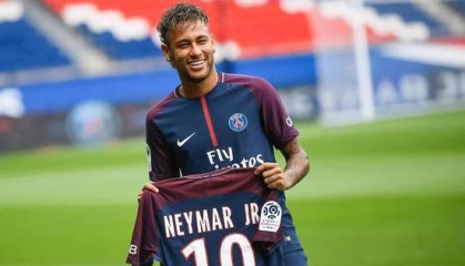 内马尔月入5亿人民币，预计9月复出