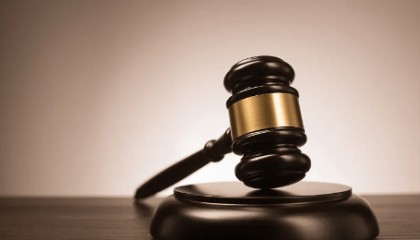婚礼后同居近一年无夫妻之实，新郎起诉返还财产称新娘“不让碰”，女方被判返还18万元彩礼