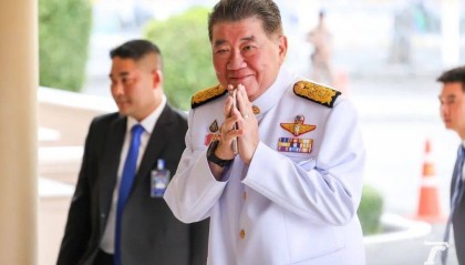 “地雷爆炸”引爆泰柬外交战！柬埔寨宣布对等反击：驱逐泰大使，降低外交关系级别