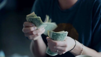 3年内闭店率高达61.23%,加盟商不愿陪跑的爸爸糖还有戏吗?