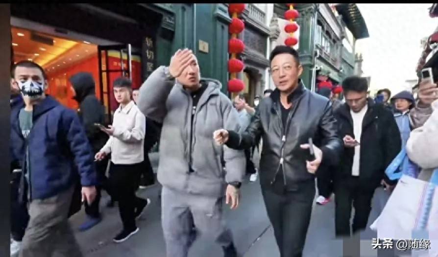 汪小菲让人刮目相看,盛情款待馆长北京行,尽显人情世故