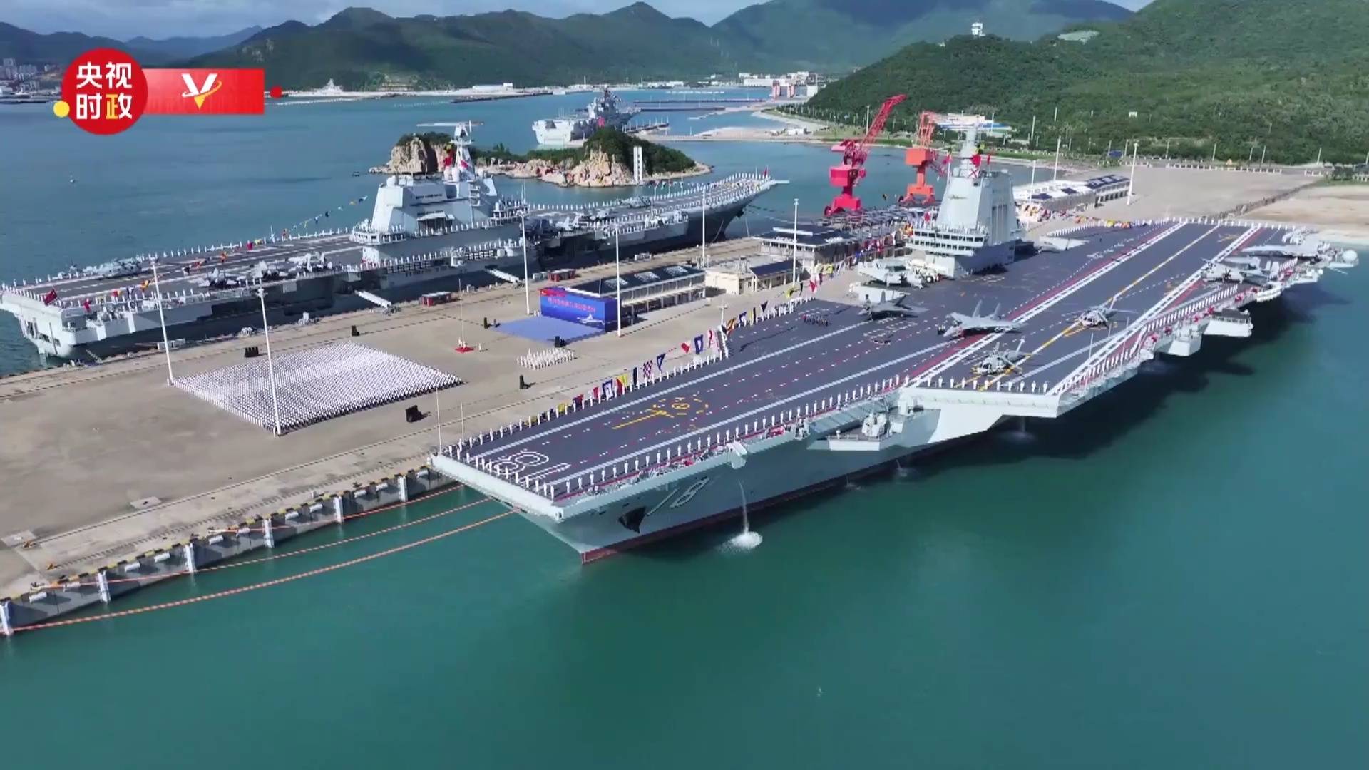 10万吨，90架舰载机，激光武器，福建舰服役时美方关注004核航母