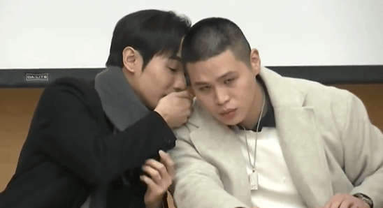 滑稽!被通缉的台湾网红,叫嚣悬赏金太少