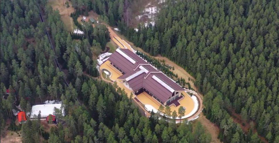 普京遭暗杀后，俄军复仇不隔夜：炸烂敖德萨，突袭乌克兰2艘巨轮