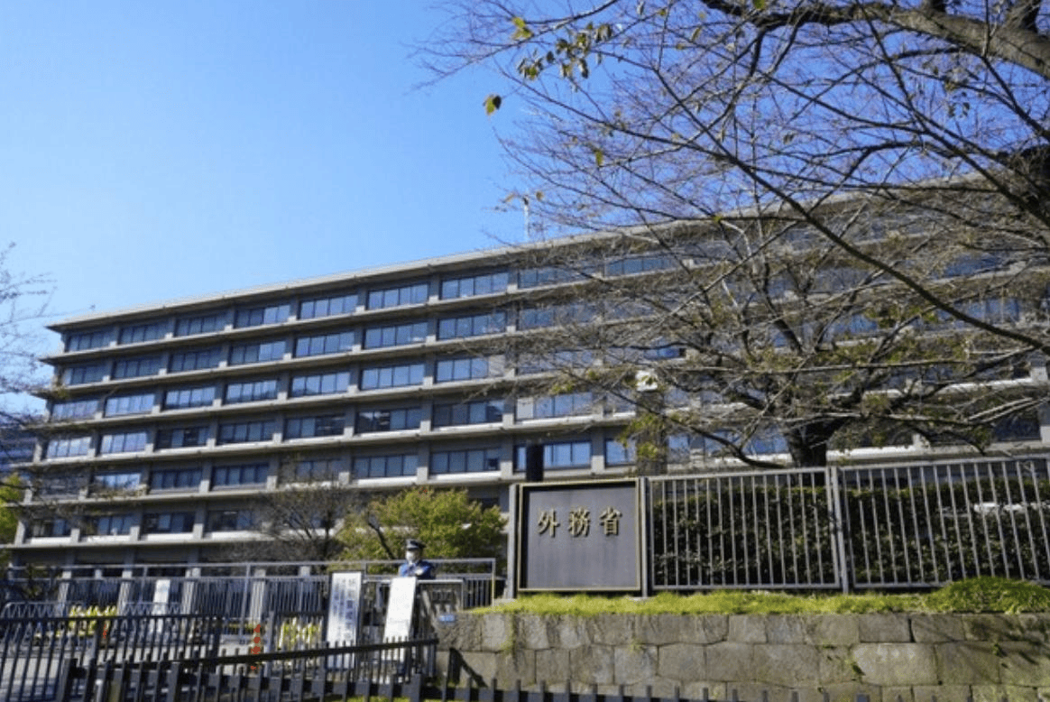 中方动怒后,日本再也不敢再拖延,过去4个月,才起诉闯馆男子