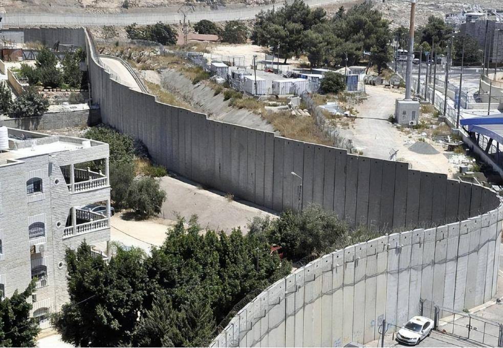 联合国大会抗议声浪中，以军第98师师部进驻西岸，地面占领封锁越铺越大